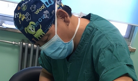 郑州安格润整形医院自体脂肪填充面部